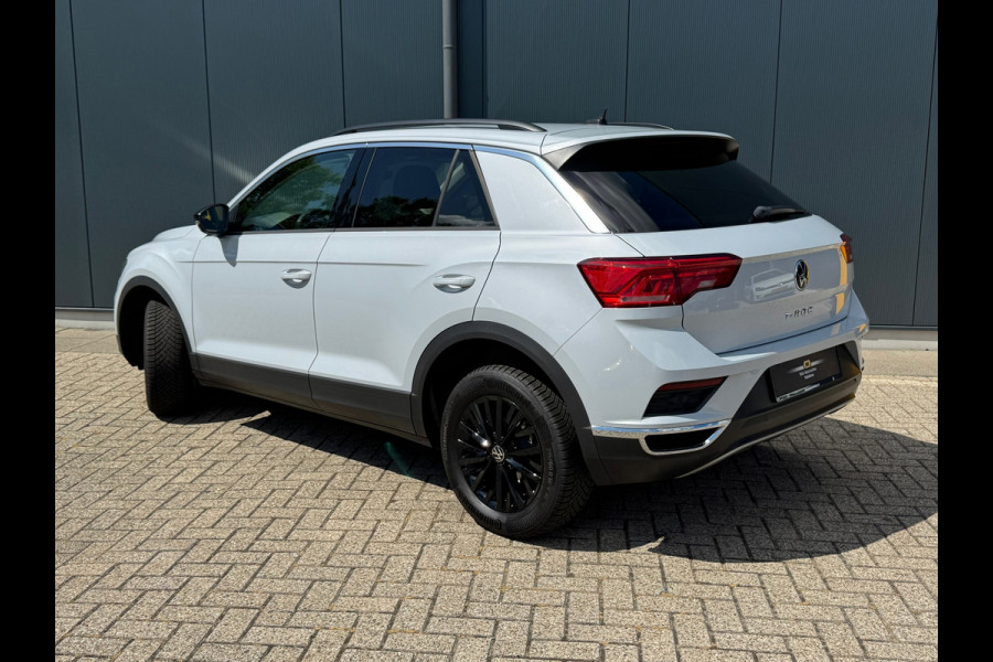 Volkswagen T-Roc * Style * Airco * Cruise * PDC * AppleCarPlay *