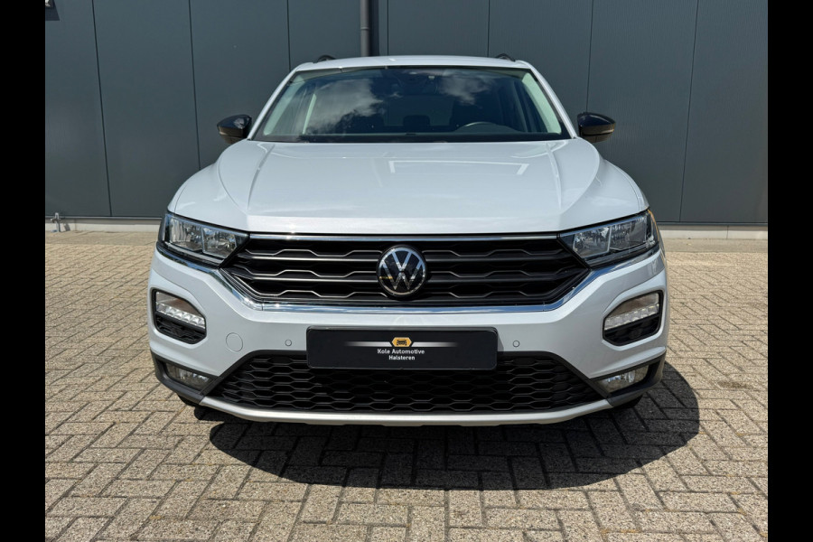 Volkswagen T-Roc * Style * Airco * Cruise * PDC * AppleCarPlay *