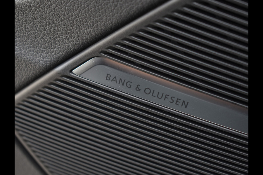 Audi Q8 60 TFSI e QUATTRO PRO LINE S COMPETITION | PANORAMADAK | SEATS | TREKHAAK | AMBIANCE INTERIEUR | ADAPTIVE CRUISE | BANG&OLUFSEN