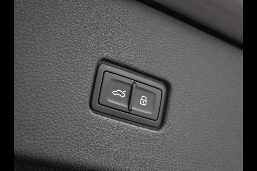 Audi Q8 60 TFSI e QUATTRO PRO LINE S COMPETITION | PANORAMADAK | SEATS | TREKHAAK | AMBIANCE INTERIEUR | ADAPTIVE CRUISE | BANG&OLUFSEN