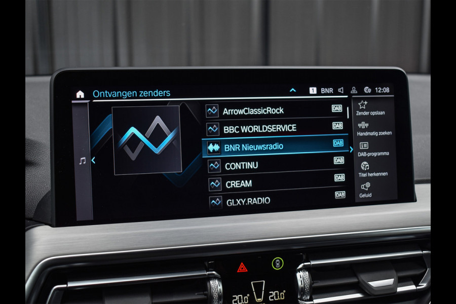 BMW X3 xDrive30e HIGH EXECUTIVE | M_SPORT | PANORAMADAK | LED | COMFORT ACCESS | CAMERA | AMBIANCE INTERIEUR