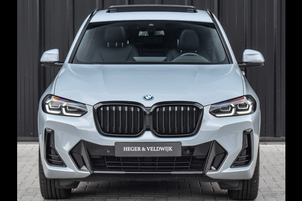 BMW X3 xDrive30e HIGH EXECUTIVE | M_SPORT | PANORAMADAK | LED | COMFORT ACCESS | CAMERA | AMBIANCE INTERIEUR