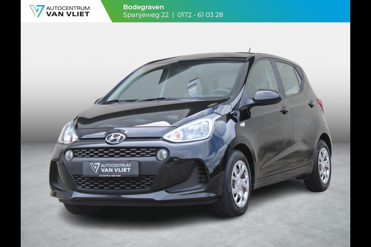 Hyundai i10 1.0i Comfort 5p. | AIRCO | 12 MAANDEN BOVAG GARANTIE | Hyundai i10 1.0i Comfort 5p. | AIRCO | 12 MAANDEN BOVAG GARANTIE |
