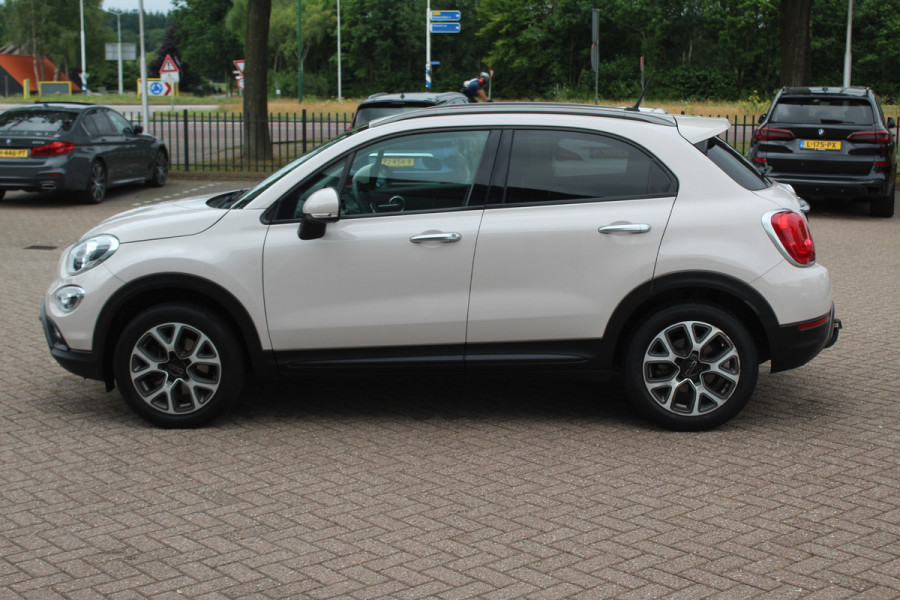 Fiat 500X Cross 1.4 Turbo MultiAir Cross / Trekhaak / Navigatie / Half leder / Keyless / 17'' / Parkeerhulp achter / Getint glas / DAB / Cruise Control