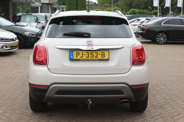 Fiat 500X Cross 1.4 Turbo MultiAir Cross / Trekhaak / Navigatie / Half leder / Keyless / 17'' / Parkeerhulp achter / Getint glas / DAB / Cruise Control