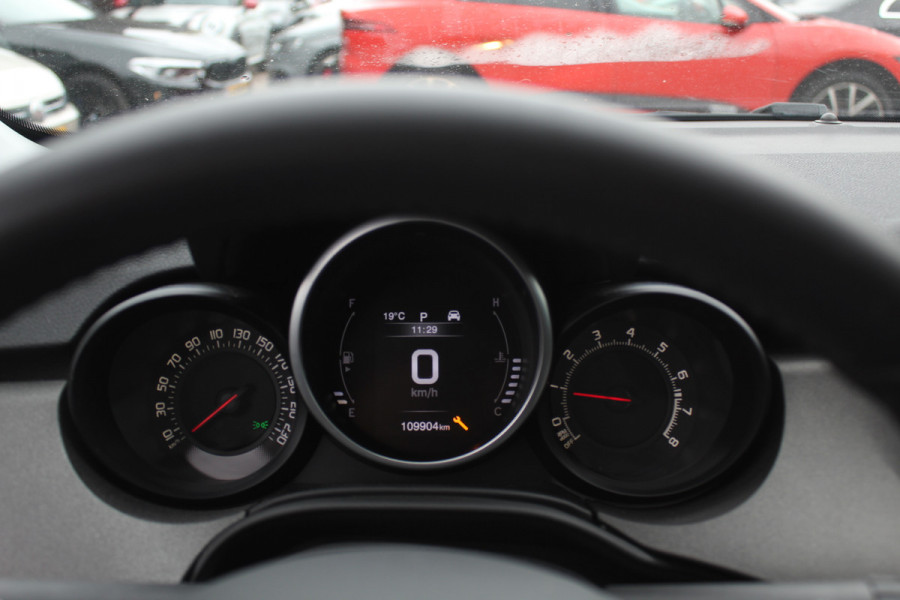 Fiat 500X Cross 1.4 Turbo MultiAir Cross / Trekhaak / Navigatie / Half leder / Keyless / 17'' / Parkeerhulp achter / Getint glas / DAB / Cruise Control