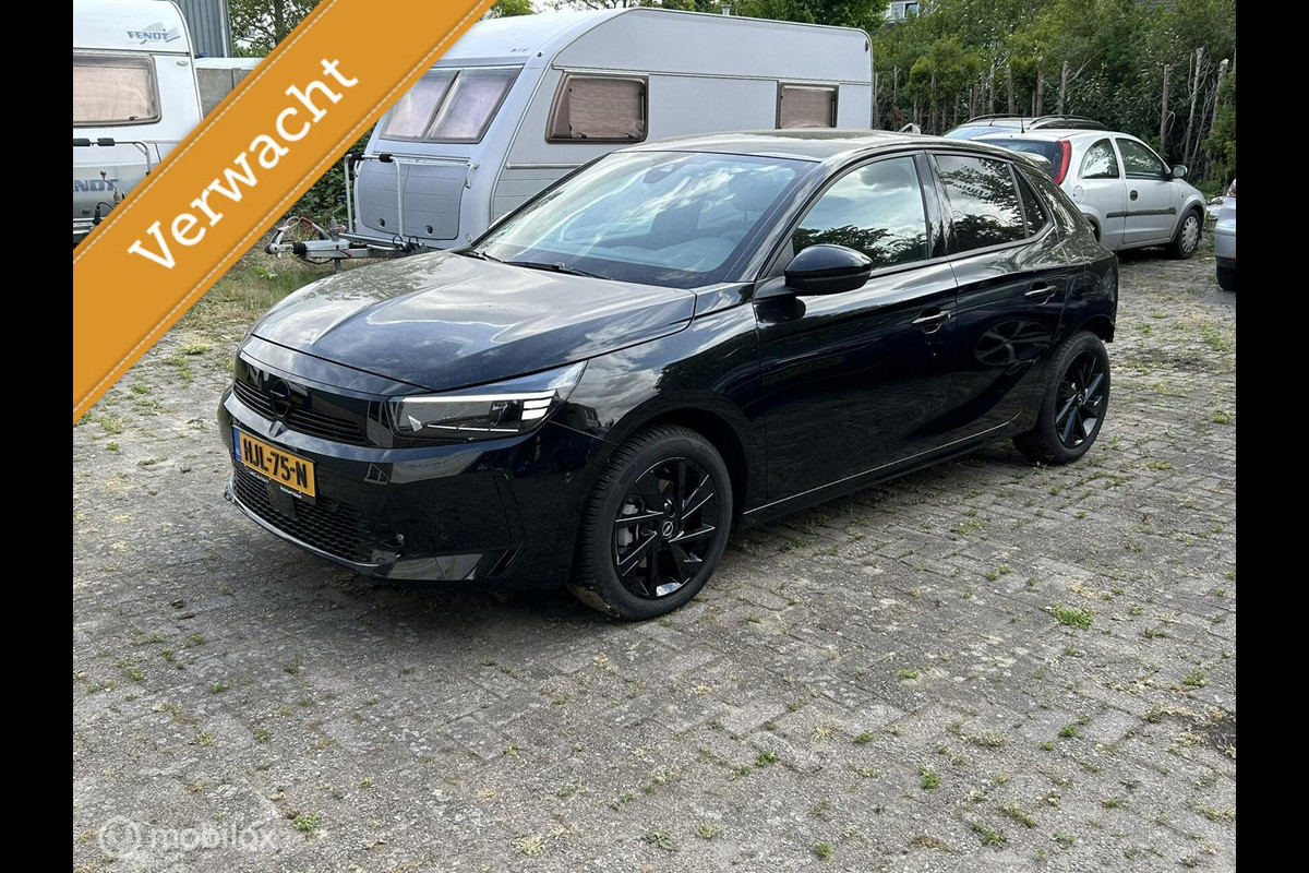Opel Corsa 1.2 Turbo GS AUTOMAAT 102 PK VOL in de opties 10.000KM 1e eigenaar Opel Corsa 1.2 Turbo GS AUTOMAAT 102 PK VOL in de opties 10.000KM 1e eigenaar