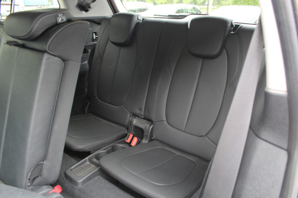 BMW 2 Serie Gran Tourer 218i 7p. Executive / Trekhaak / Leder / Navigatie / Keyless entry / Parkeerhulp V+A / Cruise Control