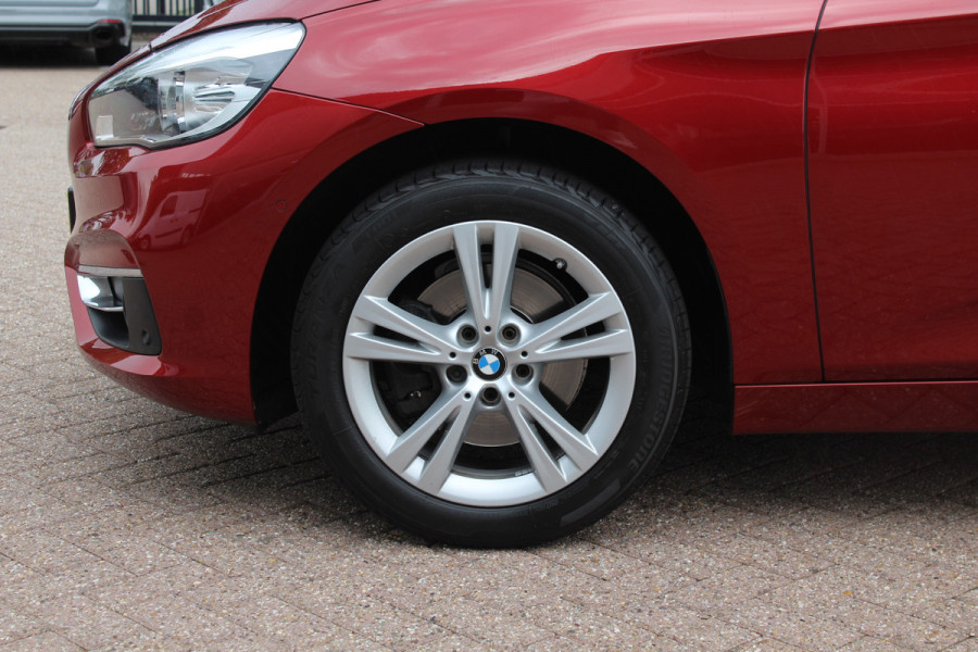 BMW 2 Serie Gran Tourer 218i 7p. Executive / Trekhaak / Leder / Navigatie / Keyless entry / Parkeerhulp V+A / Cruise Control