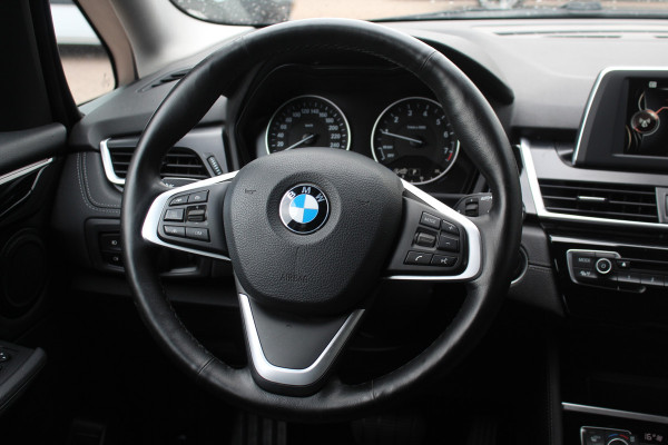 BMW 2 Serie Gran Tourer 218i 7p. Executive / Trekhaak / Leder / Navigatie / Keyless entry / Parkeerhulp V+A / Cruise Control