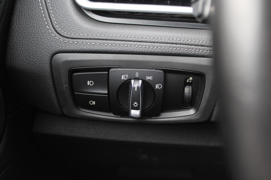 BMW 2 Serie Gran Tourer 218i 7p. Executive / Trekhaak / Leder / Navigatie / Keyless entry / Parkeerhulp V+A / Cruise Control