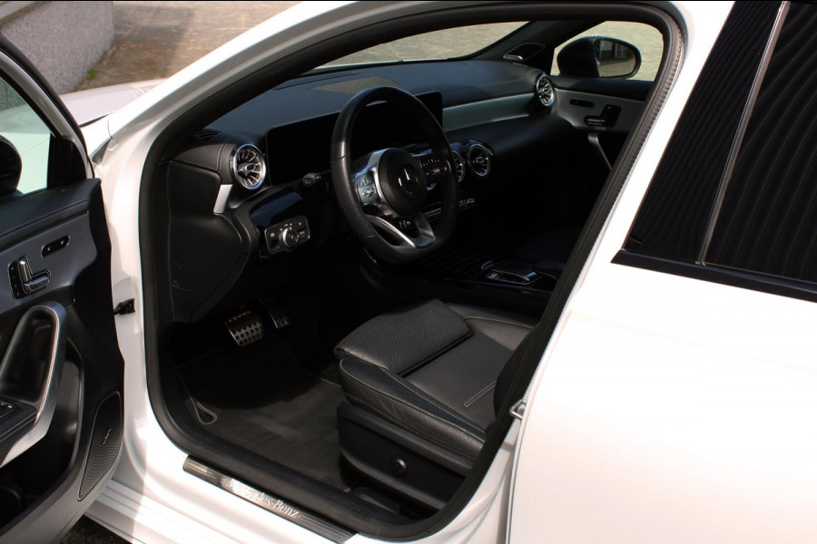 Mercedes-Benz A-Klasse A 250 Aut. AMG Line Memory, Burmester, 360