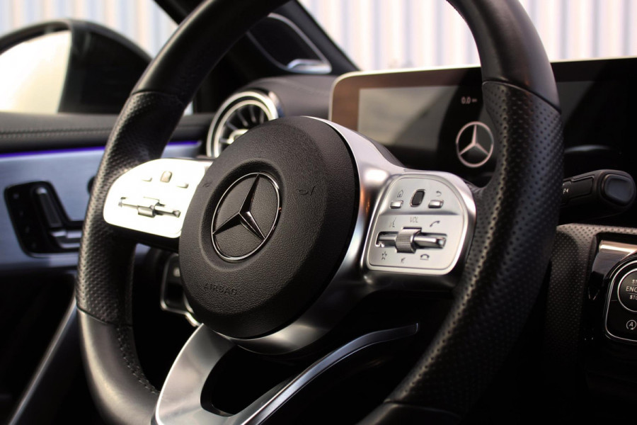 Mercedes-Benz A-Klasse A 250 Aut. AMG Line Memory, Burmester, 360