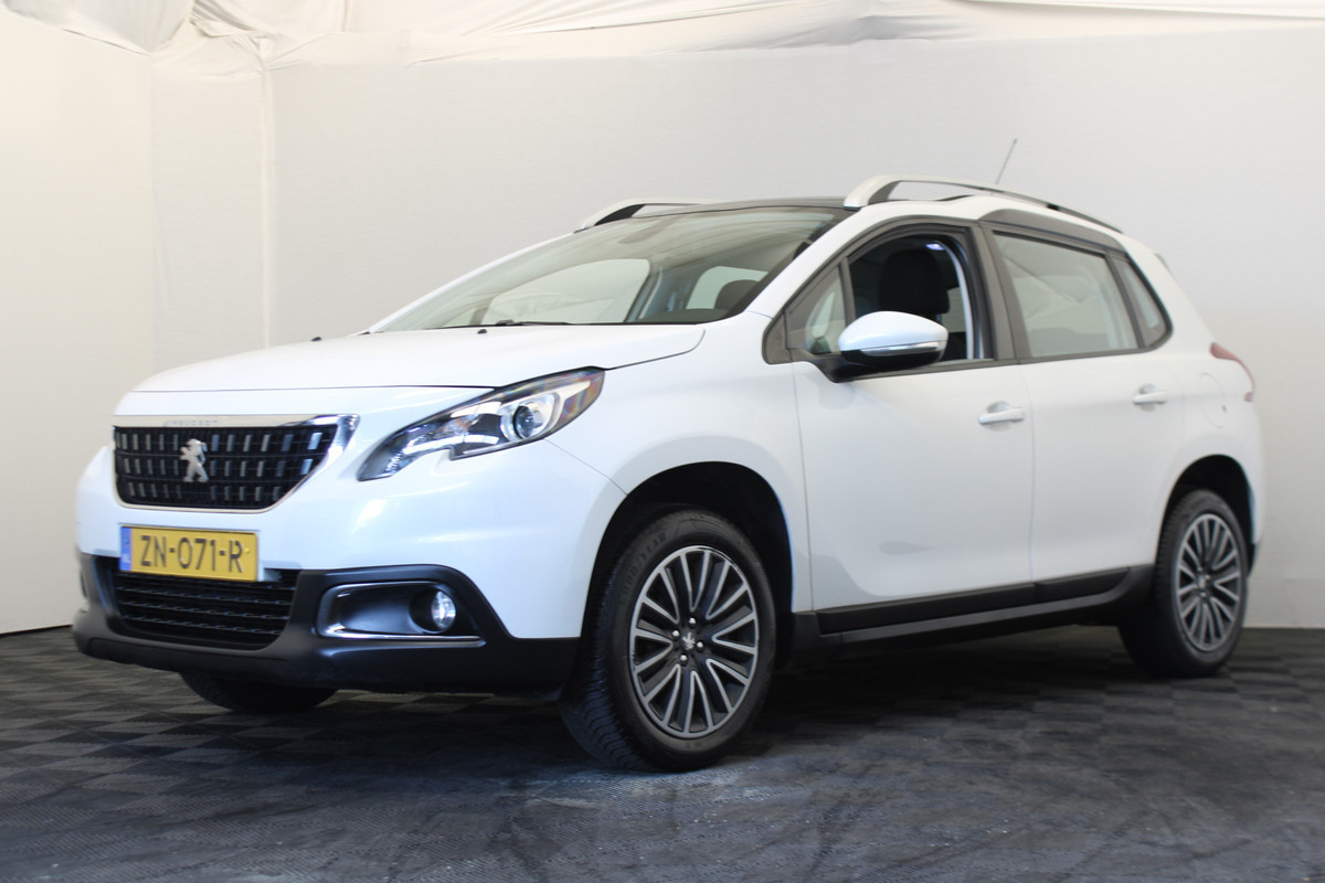 Peugeot 2008 1.2 PureTech Blue Lion |Pano|Trekhaak| Peugeot 2008 1.2 PureTech Blue Lion |Pano|Trekhaak|