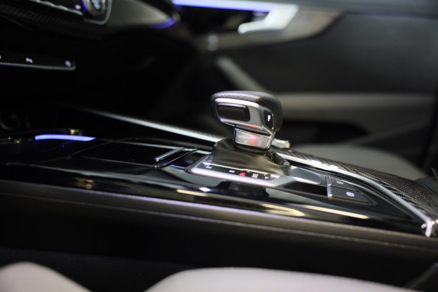 Audi A5 SPORTBACK 40 TFSI RS5 Look / RS Zetels / Digital Cockpit / Massage / Elek Stoelen / 360 Camera / Open Pano / Matrix / 20 I