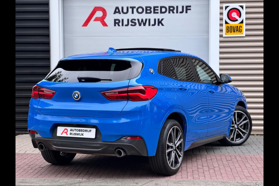 BMW X2 SDrive20i High Executive Pano/Camera