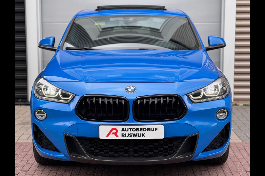BMW X2 SDrive20i High Executive Pano/Camera