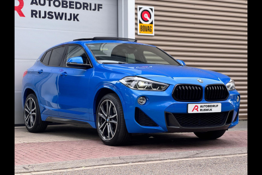 BMW X2 SDrive20i High Executive Pano/Camera