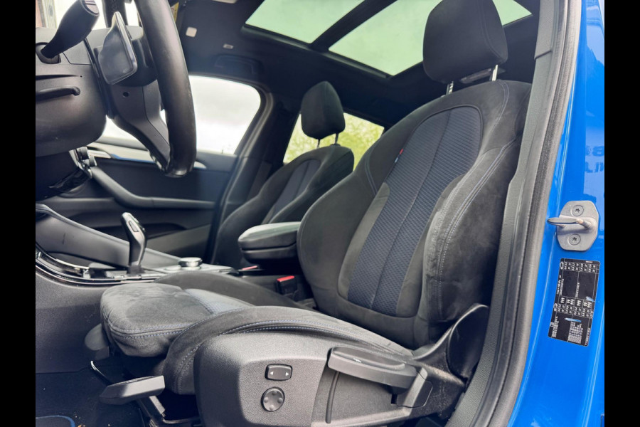 BMW X2 SDrive20i High Executive Pano/Camera
