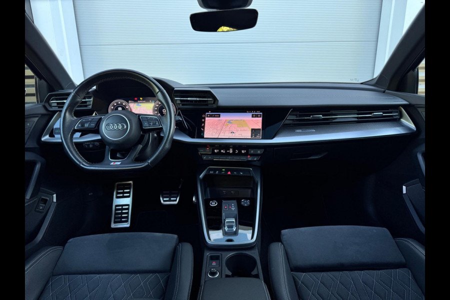 Audi A3 Sportback 45 TFSI e S edition Competition B&O/RS zetels/Pano