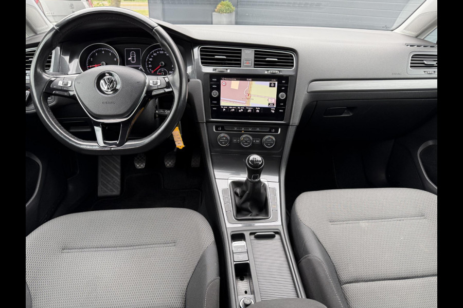 Volkswagen Golf 1.0 TSI Comfortline Navi,Clima,Cruise,Pdc V+A,6 Bak,110pk,Lm velgen,N.A.P,Recent beurt gehad,Apk tot 05-2026