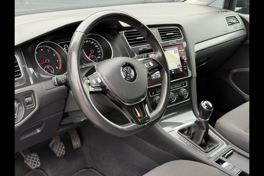 Volkswagen Golf 1.0 TSI Comfortline Navi,Clima,Cruise,Pdc V+A,6 Bak,110pk,Lm velgen,N.A.P,Recent beurt gehad,Apk tot 05-2026
