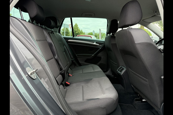Volkswagen Golf 1.0 TSI Comfortline Navi,Clima,Cruise,Pdc V+A,6 Bak,110pk,Lm velgen,N.A.P,Recent beurt gehad,Apk tot 05-2026