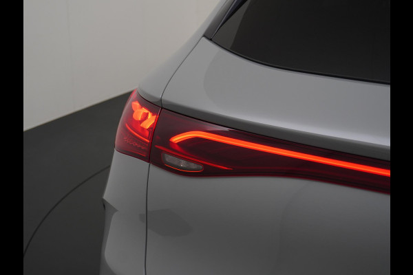 Mercedes-Benz EQE SUV 500 4Matic AMG Line 91 kWh ELEK. TREKHAAK | MEMORY SEAT | PANO | BOMVOLLE AUTO
