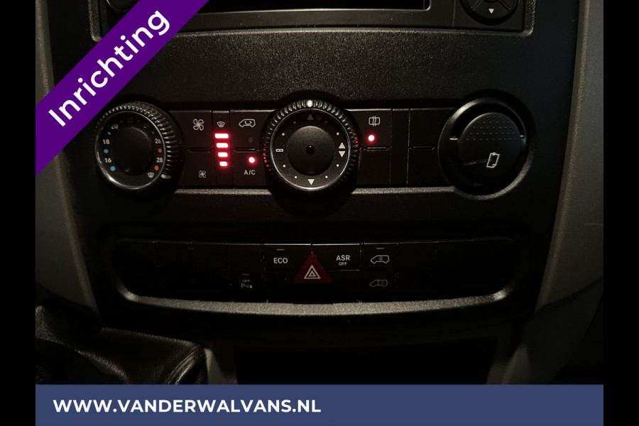 Mercedes-Benz Sprinter 316 CDI 164pk L2H2 inrichting Euro6 Airco | 2800kg Trekhaak | Cruisecontrol | Chauffeursstoel Parkeersensoren, multifunctioneel stuurwiel