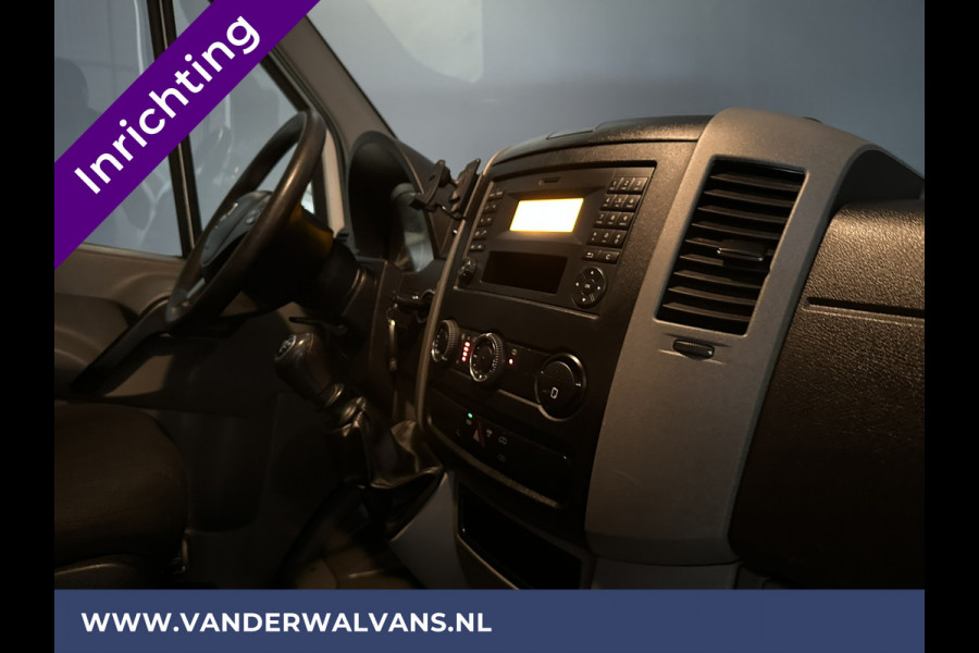 Mercedes-Benz Sprinter 316 CDI 164pk L2H2 inrichting Euro6 Airco | 2800kg Trekhaak | Cruisecontrol | Chauffeursstoel Parkeersensoren, multifunctioneel stuurwiel