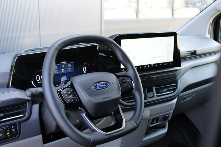 Ford Transit Custom 320 2.0 TDCI L2H1 Limited 170pk - Adaptive Cruise - Blind spot - Navigatie - Camera - Draadloos laden - Rijklaar