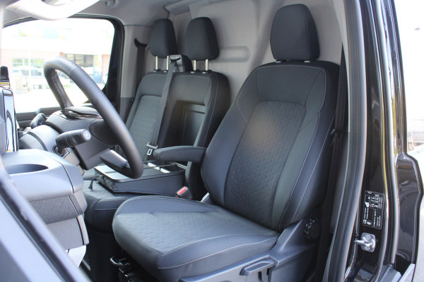 Ford Transit Custom 320 2.0 TDCI L2H1 Limited 170pk - Adaptive Cruise - Blind spot - Navigatie - Camera - Draadloos laden - Rijklaar