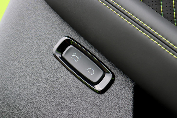 XPeng P7 AWD Performance 'Wing Edition' 86 kWh | Premium-Pakket | Panoramadak | XPilot | Stoelventilatie | Verwarmd Stuurwiel | Dynaudio | Surround Camera | Nappa Leder | Sfeerverlichting | ACC |