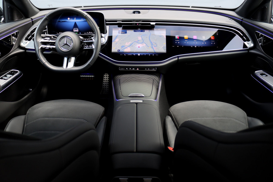 Mercedes-Benz E-Klasse 300 de AMG Line Aut9 | Hyperscreen | Distronic | Trekhaak | Verwarmd Stuurwiel | Keyless Go | Camera | Zitcomfortpakket | Nightpakket |