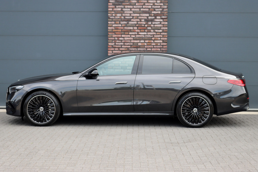 Mercedes-Benz E-Klasse 300 de AMG Line Aut9 | Hyperscreen | Distronic | Trekhaak | Verwarmd Stuurwiel | Keyless Go | Camera | Zitcomfortpakket | Nightpakket |