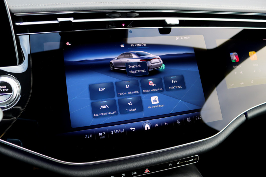 Mercedes-Benz E-Klasse 300 de AMG Line Aut9 | Hyperscreen | Distronic | Trekhaak | Verwarmd Stuurwiel | Keyless Go | Camera | Zitcomfortpakket | Nightpakket |