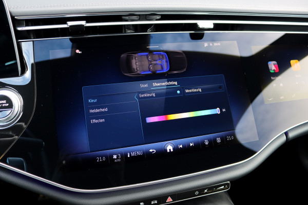 Mercedes-Benz E-Klasse 300 de AMG Line Aut9 | Hyperscreen | Distronic | Trekhaak | Verwarmd Stuurwiel | Keyless Go | Camera | Zitcomfortpakket | Nightpakket |