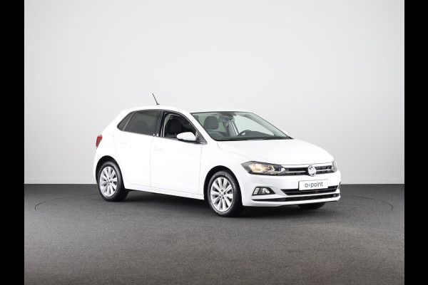Volkswagen Polo 1.0 TSI Highline 95 PK | Navigatie | Parkeersensoren | Digitaal dashboard