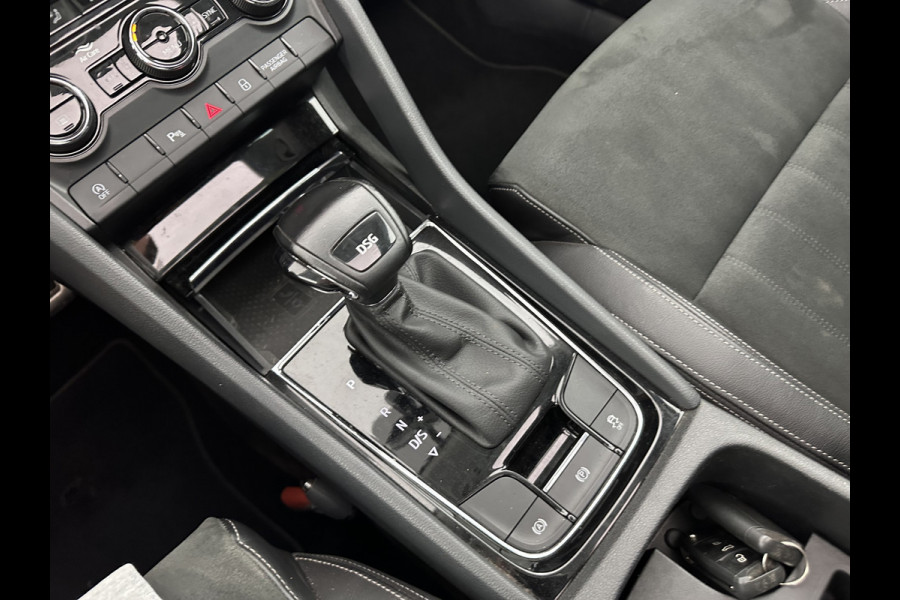 Škoda Karoq 1.5 TSI ACT Business Edition Aut. *PANO | LEATHER-ALCANTARA  | FULL-LED | NAVI-FULLMAP | KEYLESS | COMFORT-SEATS | CAMERA | DAB+ | ECC | HEATED-SEATS | PDC | CRUISE  | TOWBAR | CARPLAY | 18''ALU*