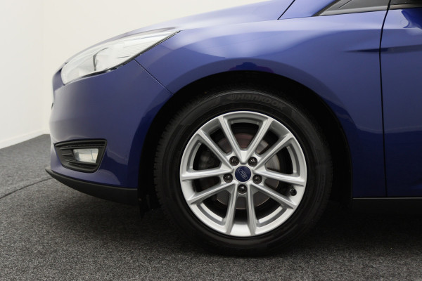 Ford Focus 1.0 EcoBoost Titanium Business Climate, Cruise, Bluetooth, Elektrisch Pakket, Radio/CD, USB, 16''