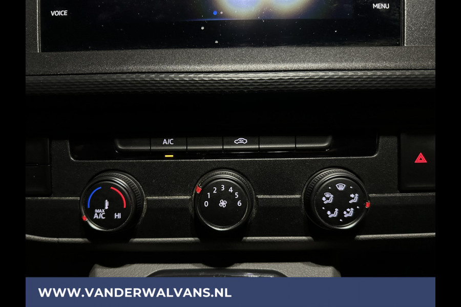 Volkswagen Transporter 2.0 TDI 150pk L2H1 Euro6 Airco | 2500kg Trekhaak | 2x Zijdeur | Camera | Bijrijdersbank | Navigatie Apple carplay, android auto, cruisecontrol, parkeersensoren