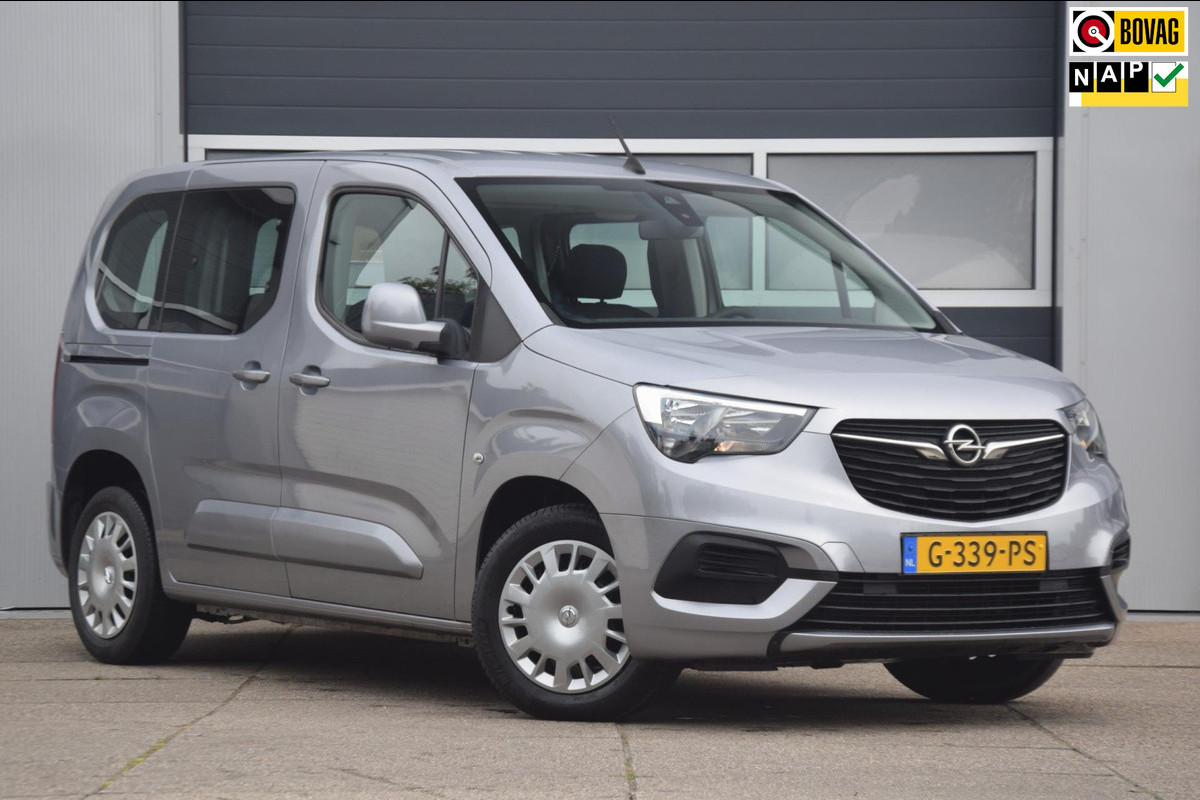 Opel Combo Life 1.2 Turbo L1H1 Edition PARKEERSENSOREN ACHTER/ACHTERDEUREN MET RUITEN Opel Combo Life 1.2 Turbo L1H1 Edition PARKEERSENSOREN ACHTER/ACHTERDEUREN MET RUITEN