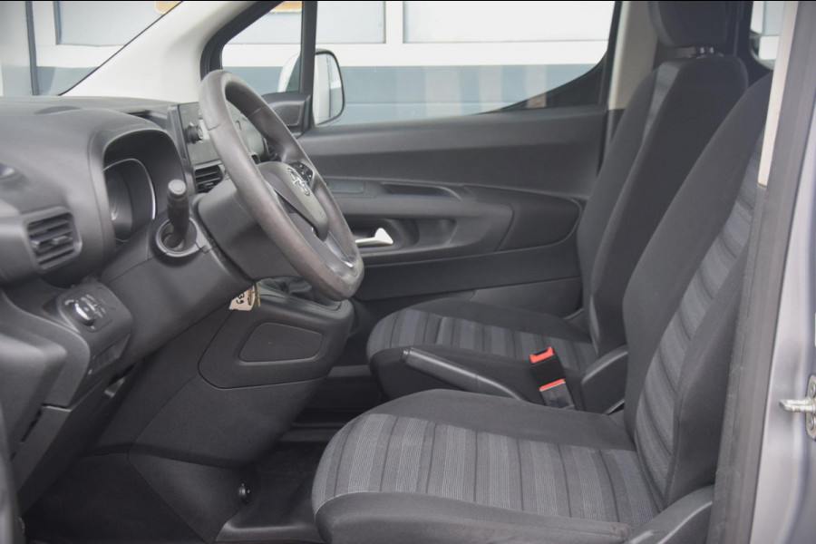 Opel Combo Life 1.2 Turbo L1H1 Edition PARKEERSENSOREN ACHTER/ACHTERDEUREN MET RUITEN