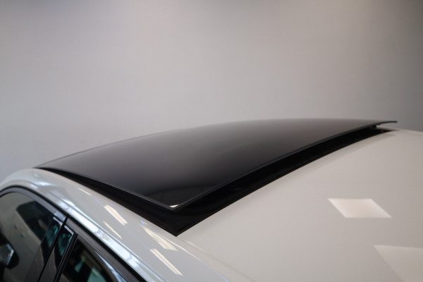 Volkswagen Polo 2.0 TSI GTI Adaptive-Cruise 18''lmv Panoramadak NL-Auto 24 maanden garantie mogelijk (*vraag naar de voorwaarden)