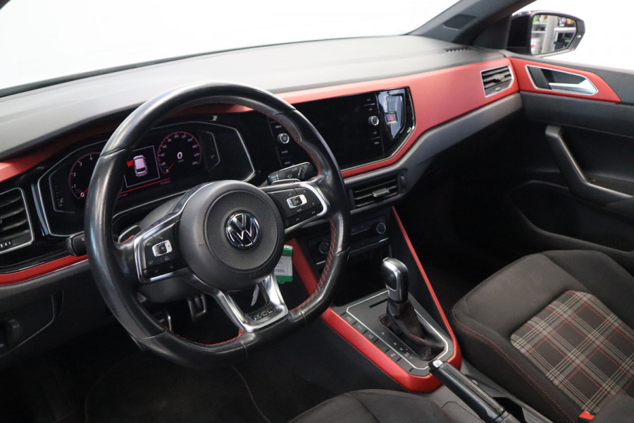 Volkswagen Polo 2.0 TSI GTI Adaptive-Cruise 18''lmv Panoramadak NL-Auto 24 maanden garantie mogelijk (*vraag naar de voorwaarden)