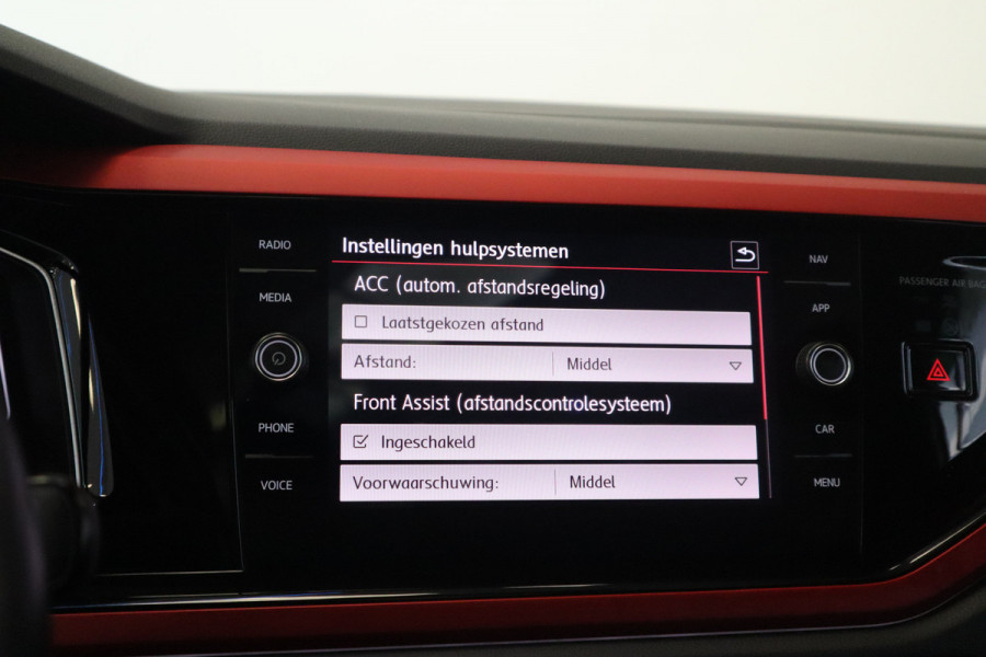 Volkswagen Polo 2.0 TSI GTI Adaptive-Cruise 18''lmv Panoramadak NL-Auto 24 maanden garantie mogelijk (*vraag naar de voorwaarden)