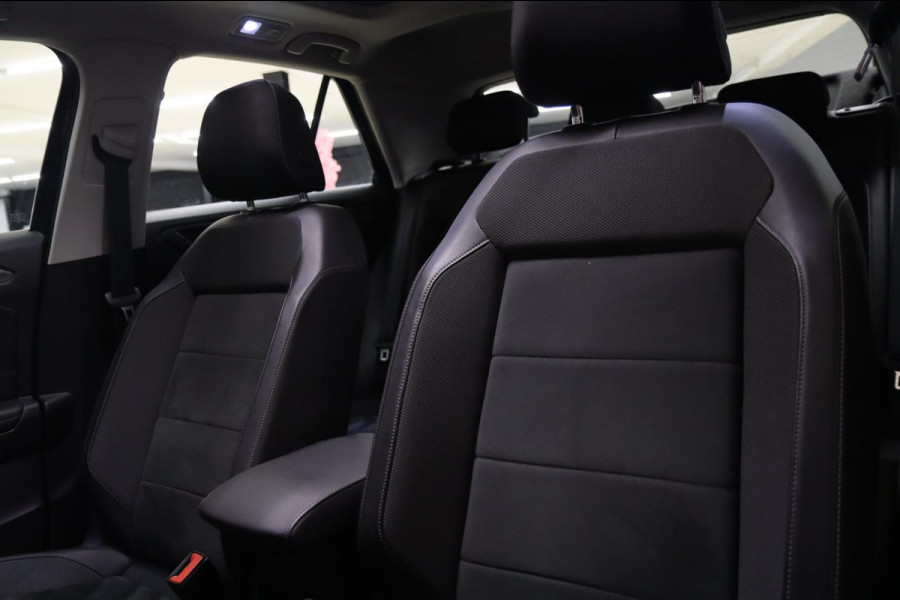 Volkswagen T-Roc 1.5 TSI Life/PANO/KEYLESS/ACC/LANE ASSIST/STOELVER/VOL
