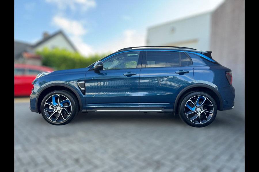 Lynk & Co 01 1.5 PLUGIN HYBRID / PANORAMADAK / CRUISE / CAMERA / NAVI / CARPLAY / ELEKTR. KLEP / DRAADL LADER / ECC / PDC