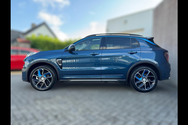 Lynk & Co 01 1.5 PLUGIN HYBRID / PANORAMADAK / CRUISE / CAMERA / NAVI / CARPLAY / ELEKTR. KLEP / DRAADL LADER / ECC / PDC