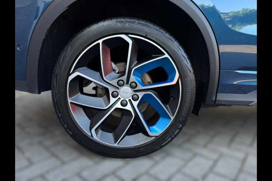 Lynk & Co 01 1.5 PLUGIN HYBRID / PANORAMADAK / CRUISE / CAMERA / NAVI / CARPLAY / ELEKTR. KLEP / DRAADL LADER / ECC / PDC
